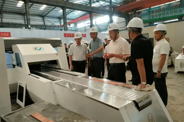 busbar-leader-(3)