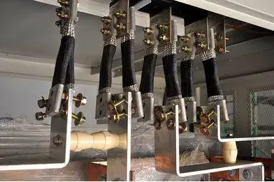 copper-busbars-connected-transformer-power-260nw-1680089167